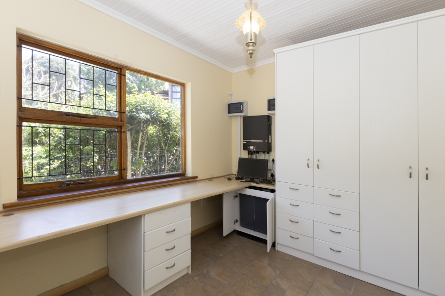 3 Bedroom Property for Sale in Seafield Eastern Cape